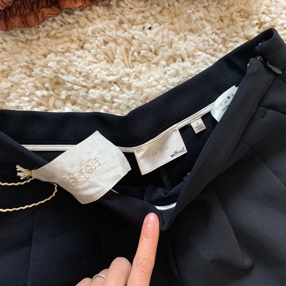 Aritzia Le Fou Rosemere Shorts black 0 xsmall - Picture 7 of 7